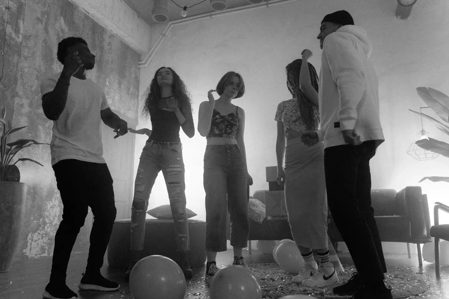 Let's not lie, it's a ball-oon ache blowing up so many balloons.