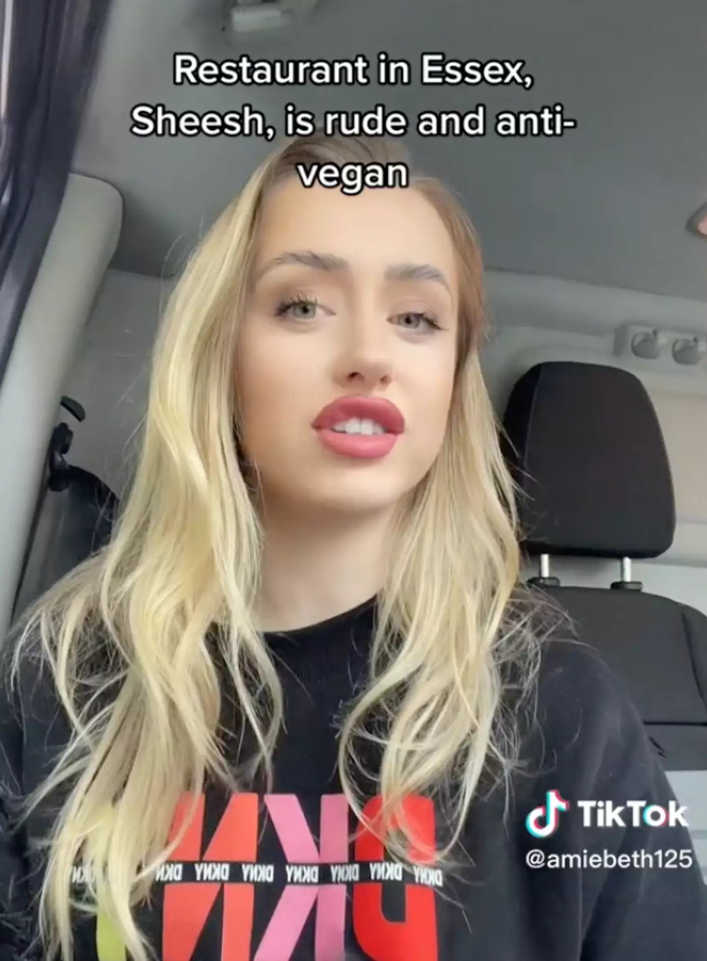 Woman baffled after being told popular restaurant 'doesn't cater for  vegans' - News - LADbible