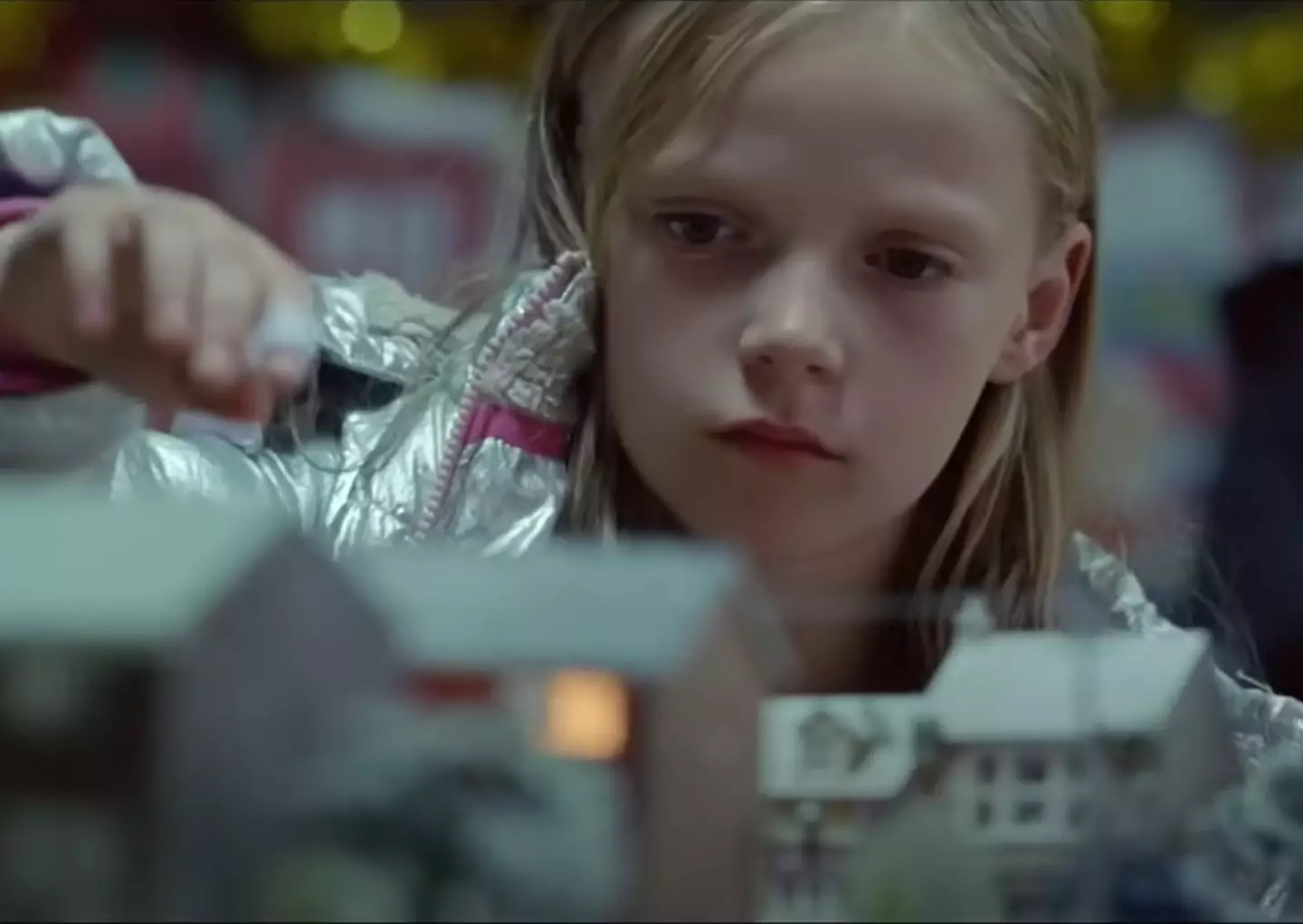 Shelter's 'Good as Gold' Christmas advert aims to raise awareness of the thousands of children who go without a proper home.