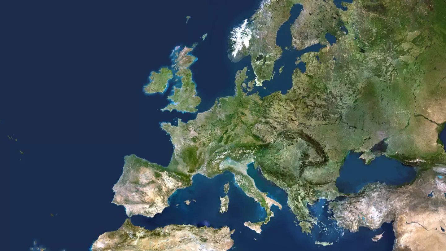Scientists predict Earth could get eighth continent and new ocean sooner than we ever thought