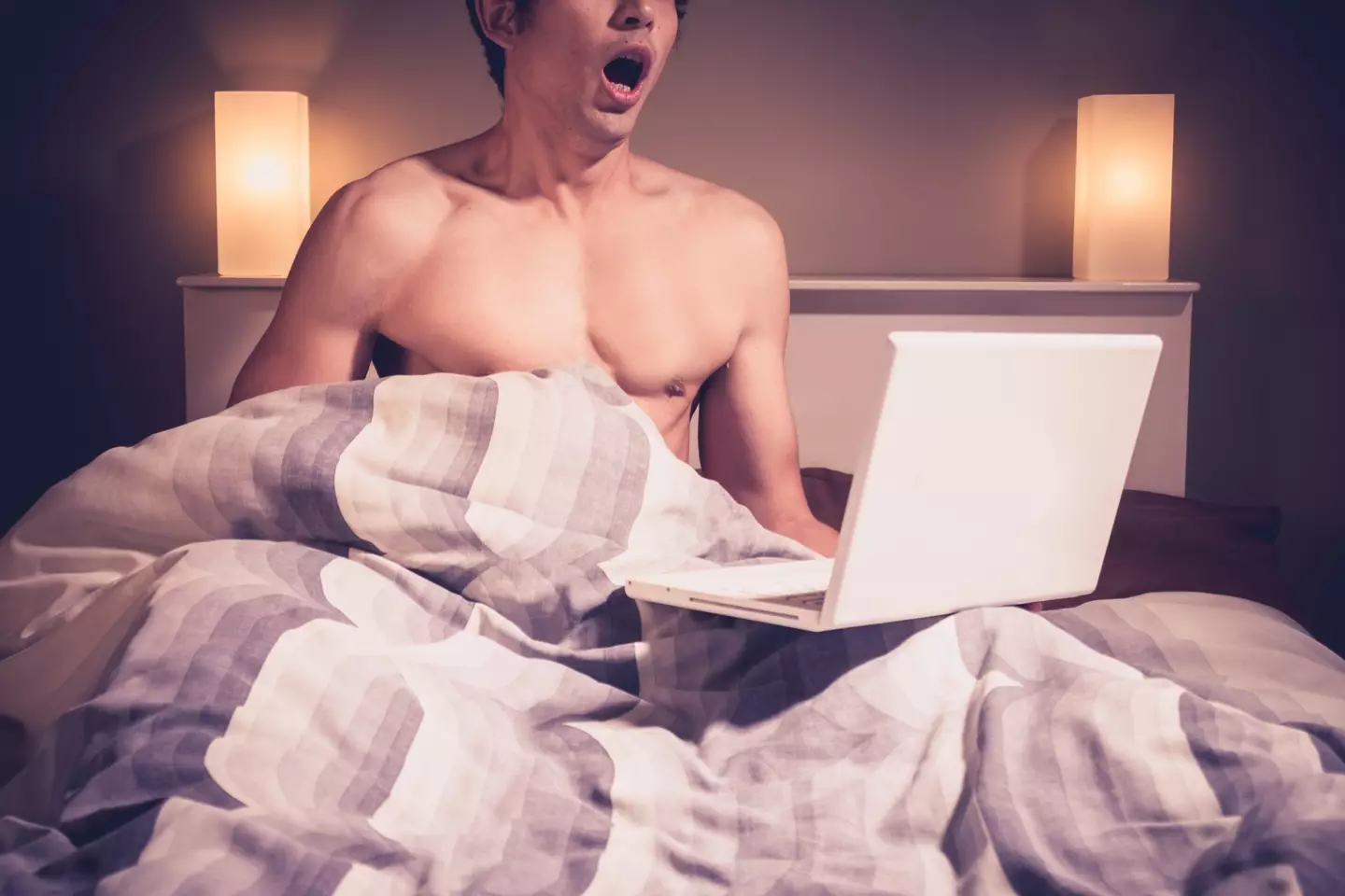 It may take screenshots while you access pornography (Getty Stock)