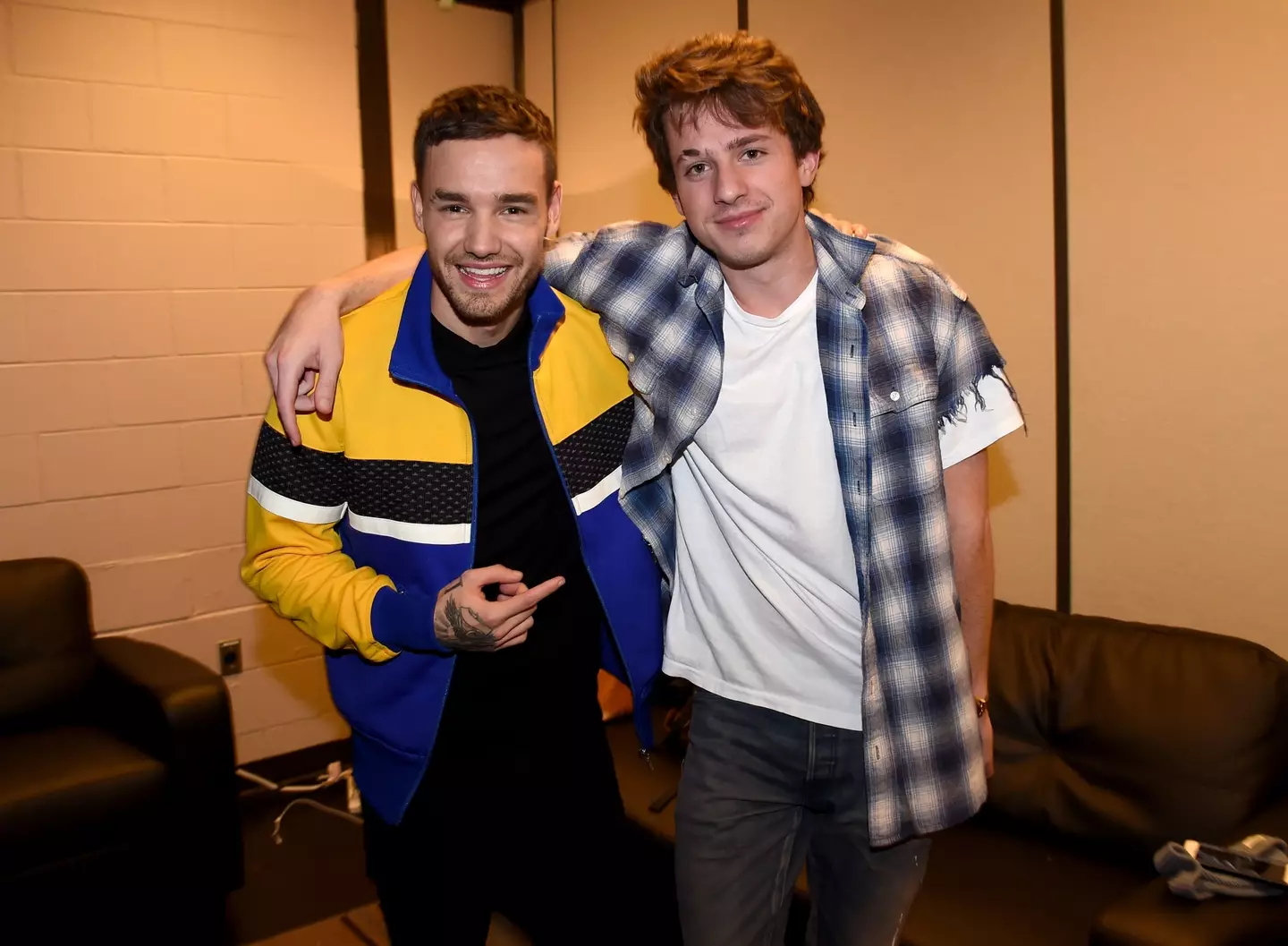 Liam Payne y Charlie Puth (Kevin Mazur vía Getty Images)