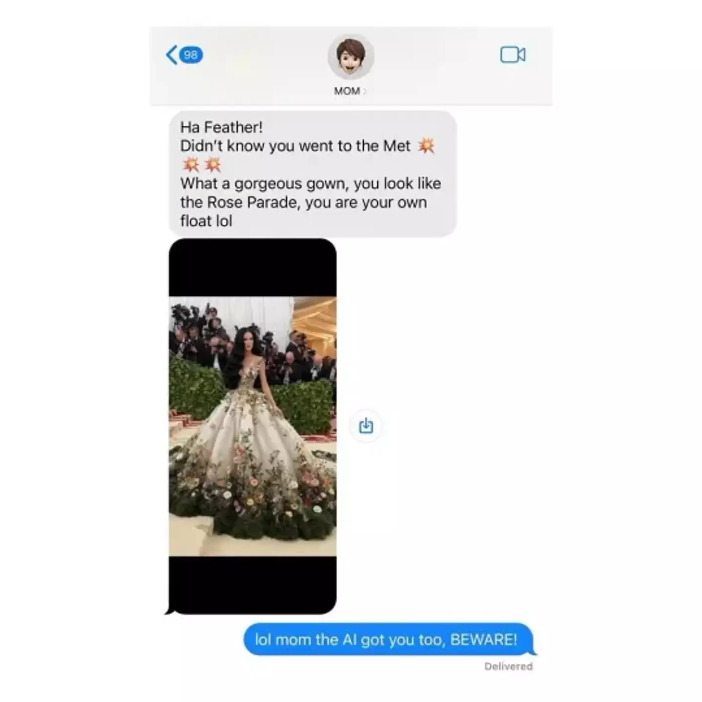 Her mum fell for it. (Instagram/@katyperry)
