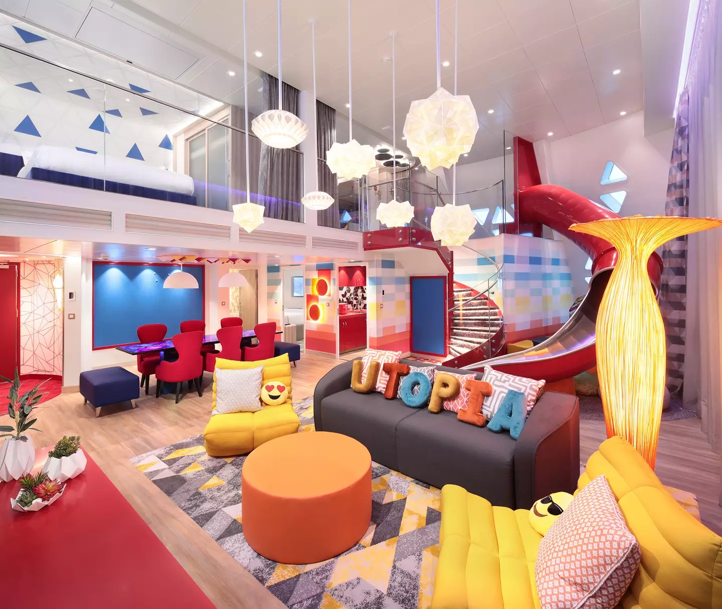 A stunning suite (Royal Caribbean)