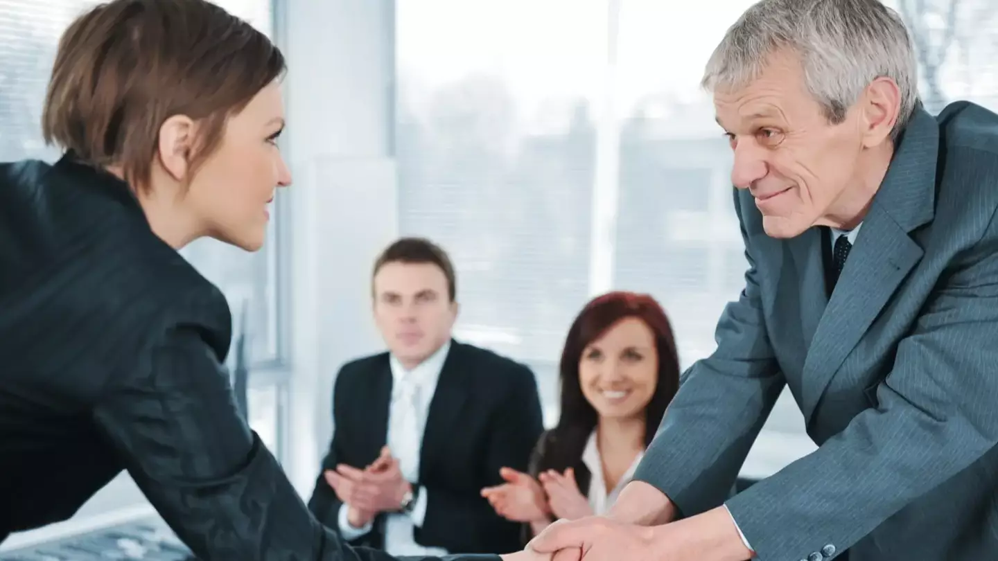 Man immediately rejected in job interview after failing test at reception