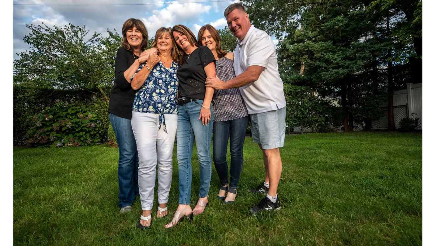 DNA Test Helps Irish American Discover Her Five Long-Lost Siblings
