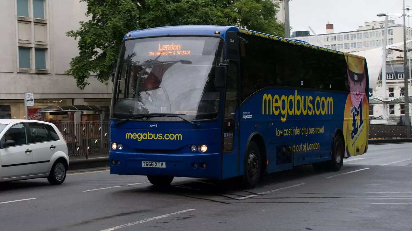 Megabus Passenger Documents Entire Overnight Journey From Glasgow To London