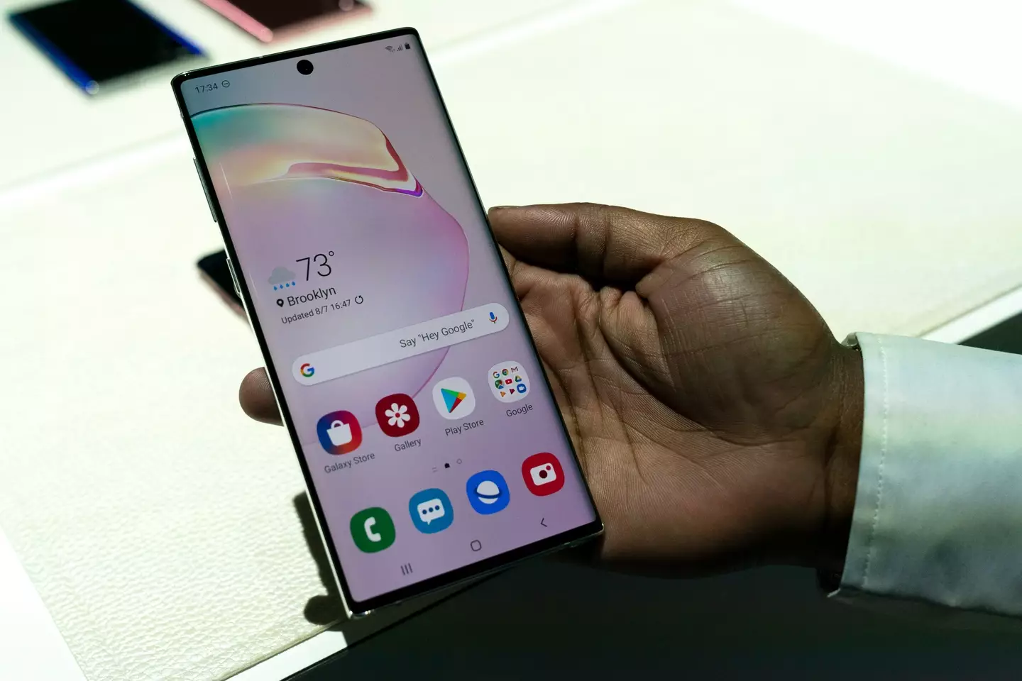 Samsung Galaxy smartphones running Android OS.