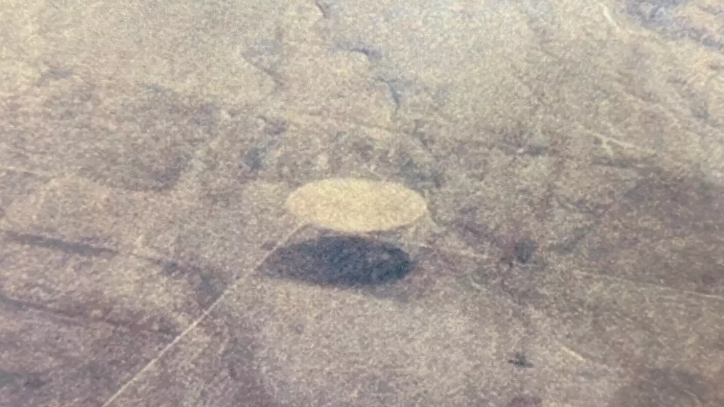 Newly released photo from airline pilot showing '1000ft UFO' has been debunked on Google Maps