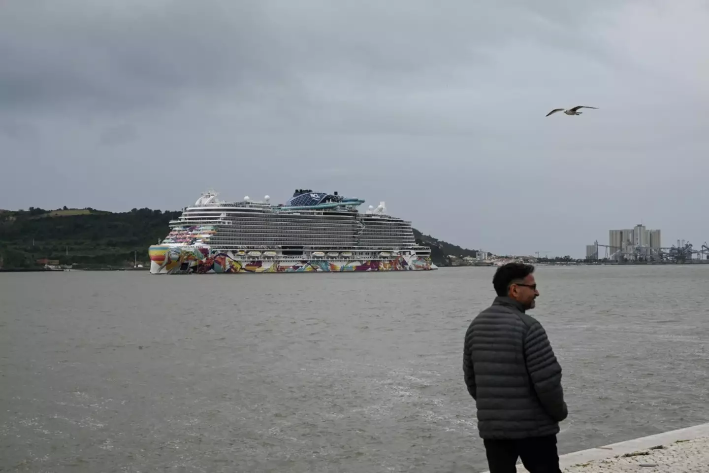 NCL staff took to social media to warn other guests (Horacio Villalobos#Corbis/Corbis via Getty Images)