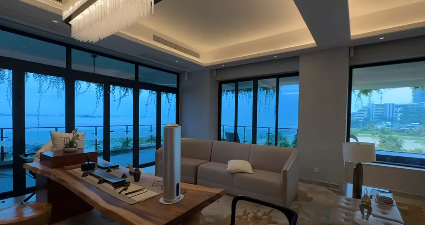 Sign me up (YouTube/Ben Morris)