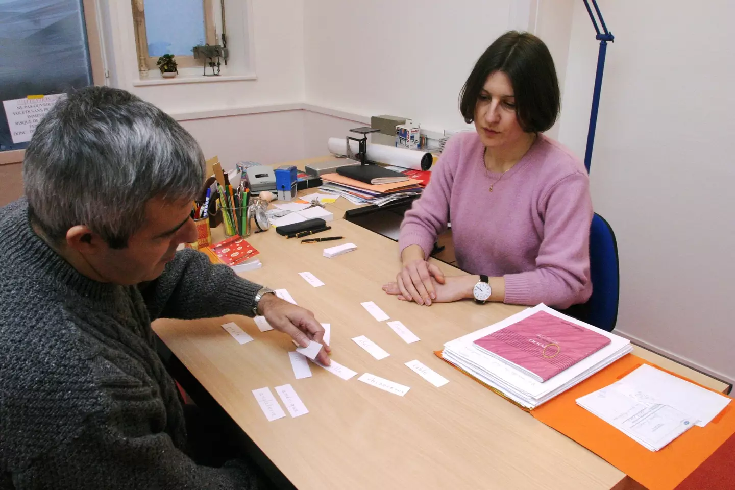 Speech therapy (Alamy)