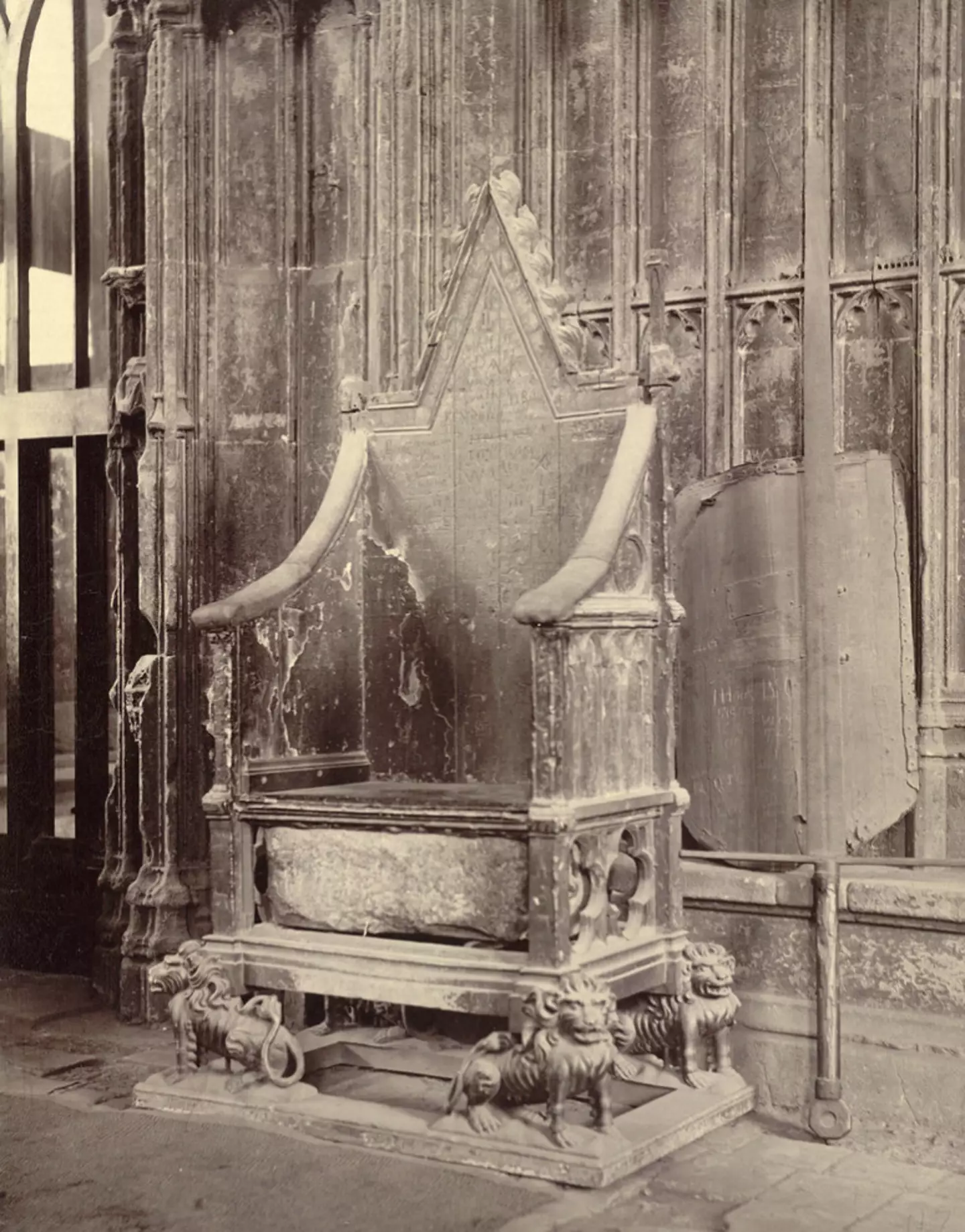 Coronation Chair with Stone of Scone, Westminster Abbey.