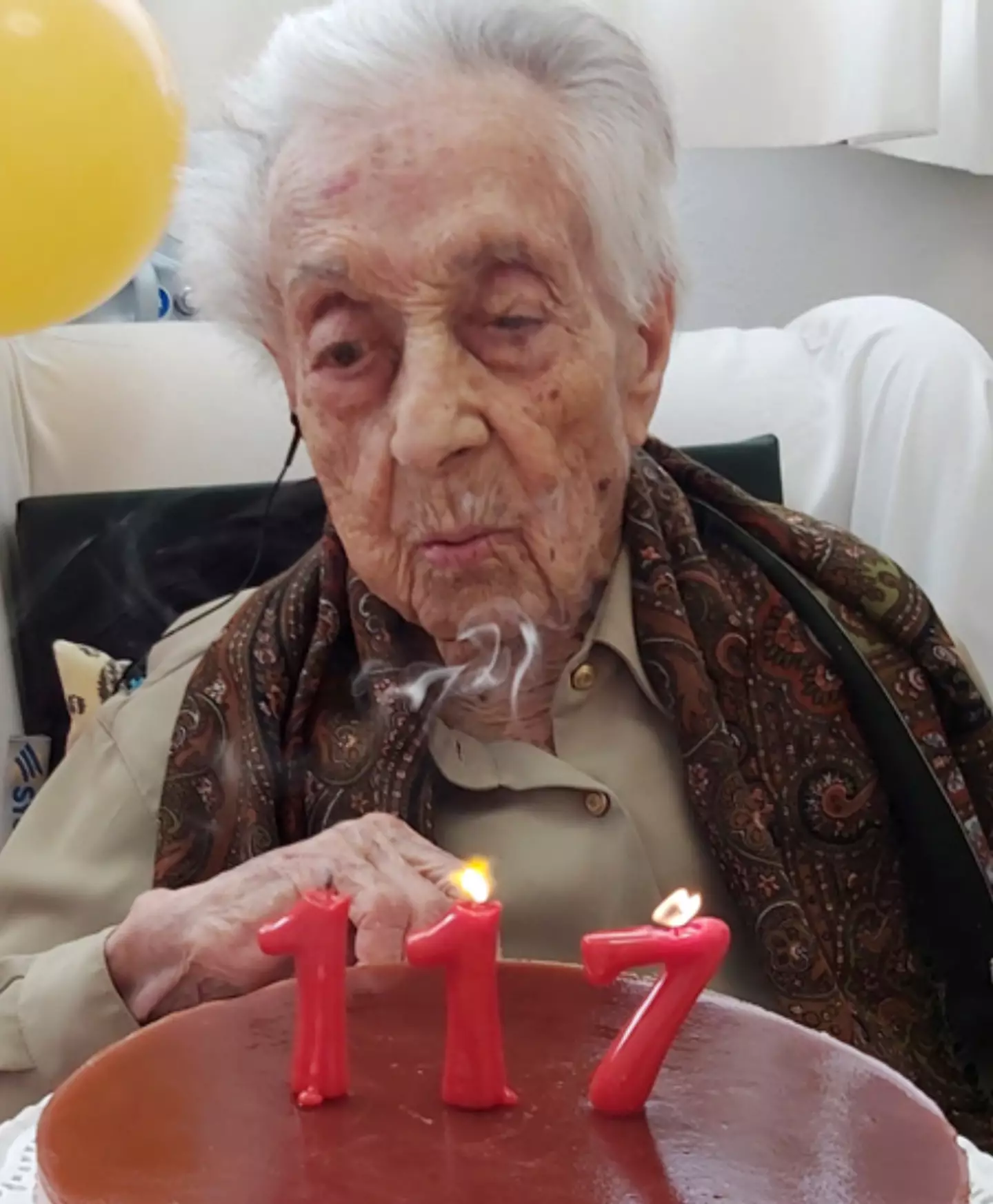 There are a number of factors behind her long life. (X/@MariaBranyas112)