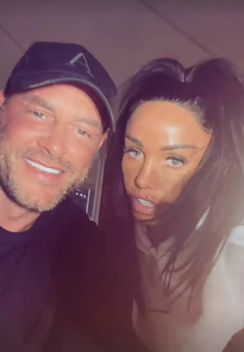 However some people have questioned the validity of the engagement (Instagram/wesleeandrews)