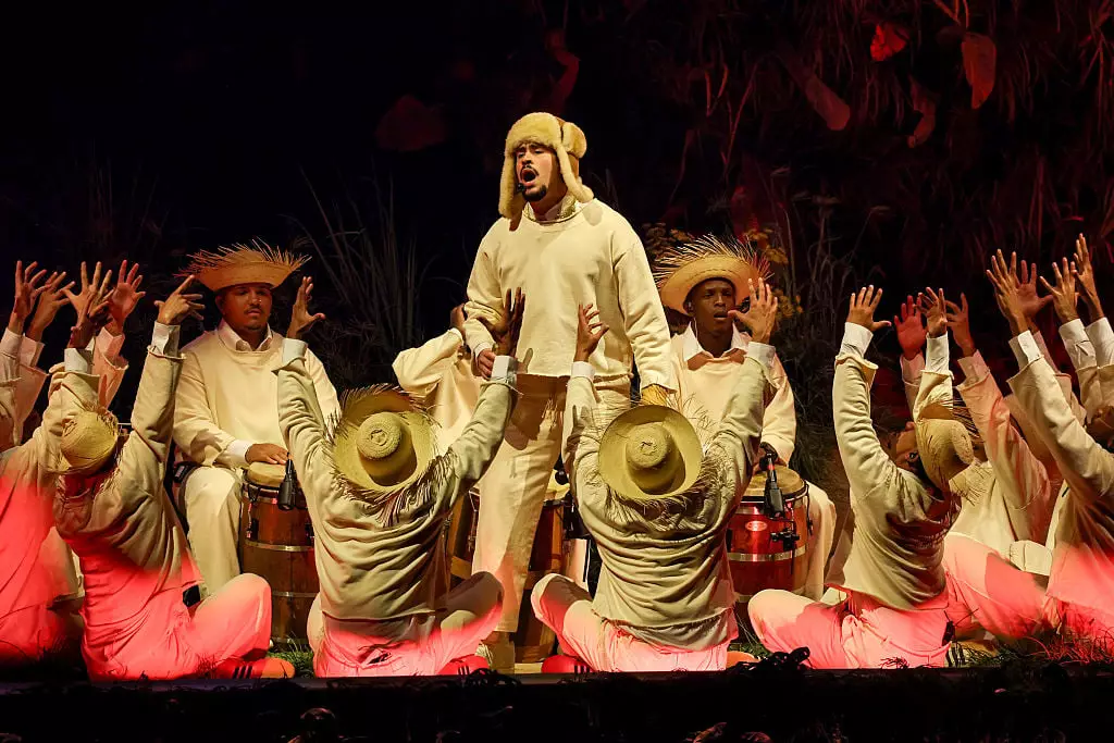 The Grammy Award winner is heading back on the road (Kevin Mazur/Getty Images)