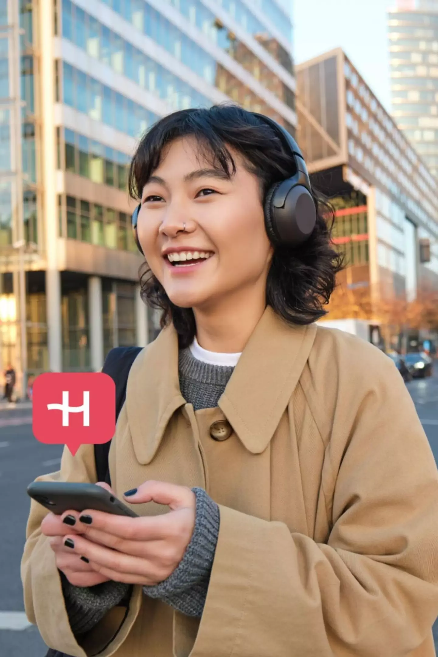 A Holafly eSIM could save you hundreds of pounds on your next holiday (Holafly)