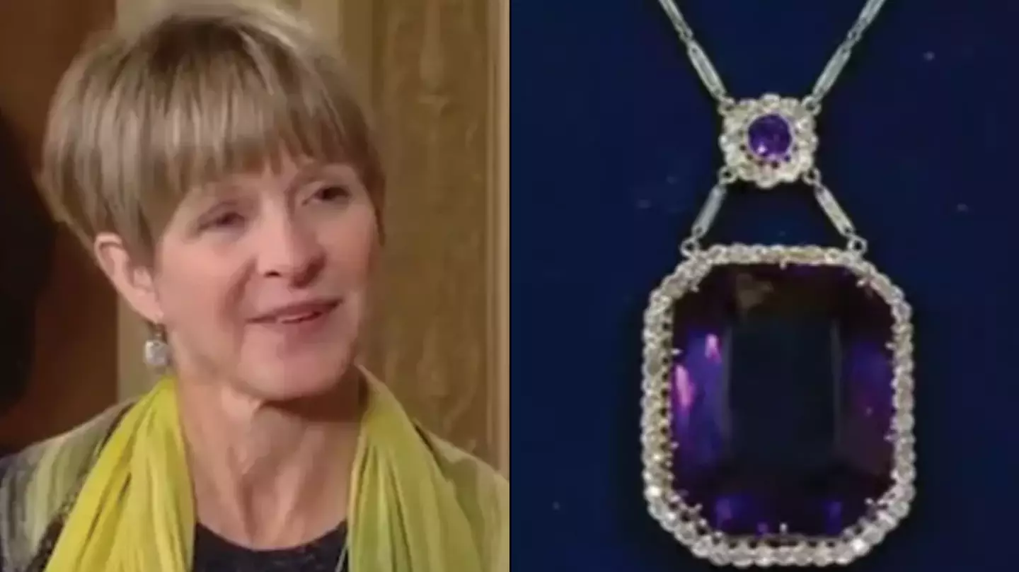 Antiques Roadshow guest gobsmacked when expert revealed jaw-dropping history of heirloom she inherited
