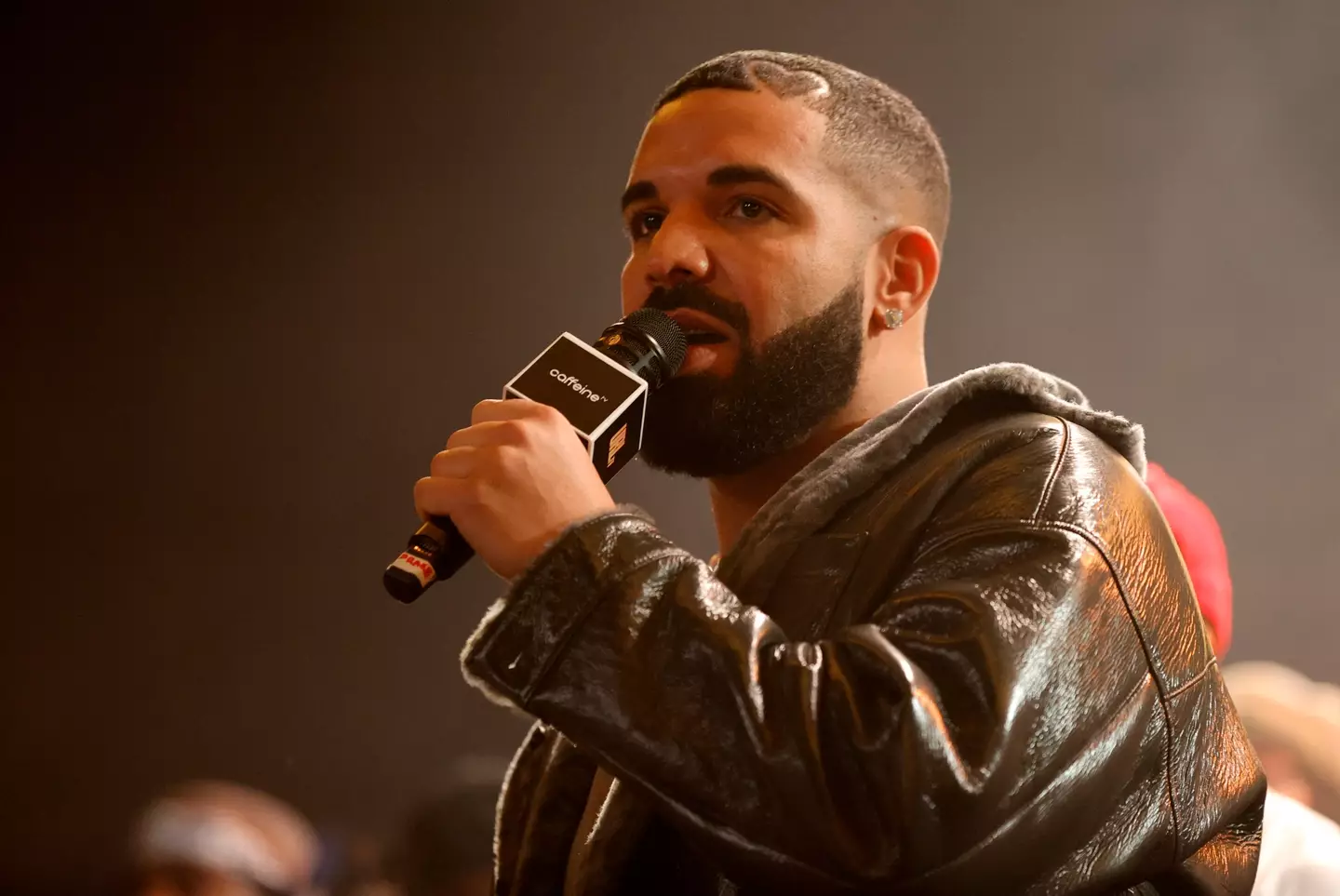 Drake blasted 'weirdos in my comments talkin' 'bout some Millie Bobby'.