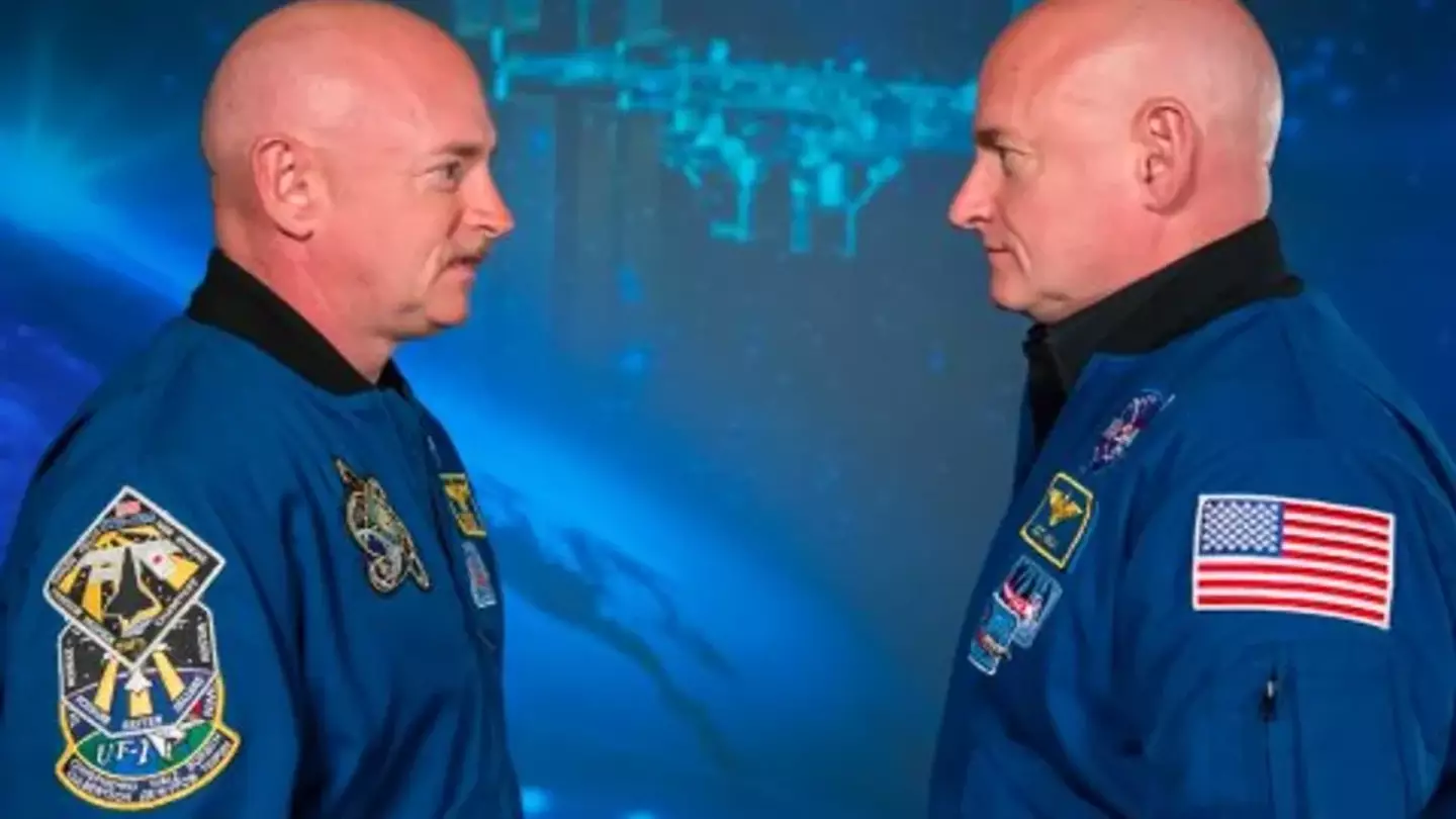 Mark and Scott Kelly.
