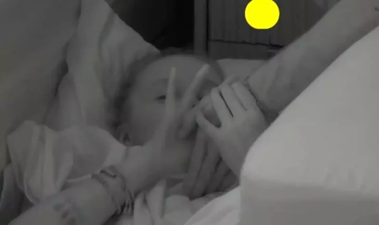 She wrote a message on Chris Hughes' hand (ITV)