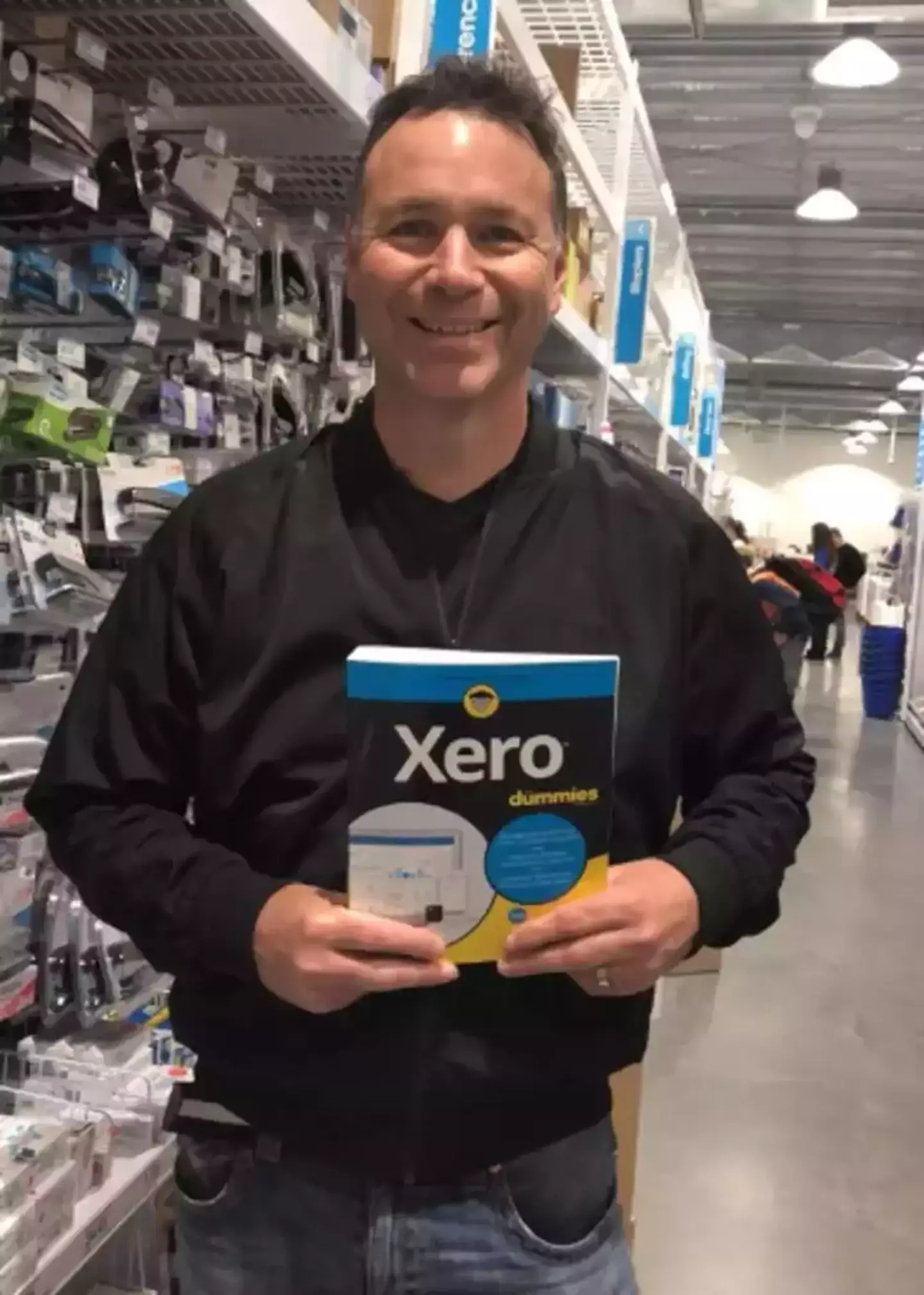 This guy is a big fan of the coffee cup test, having invented it, but others aren't so convinced (X/@trentinnes)