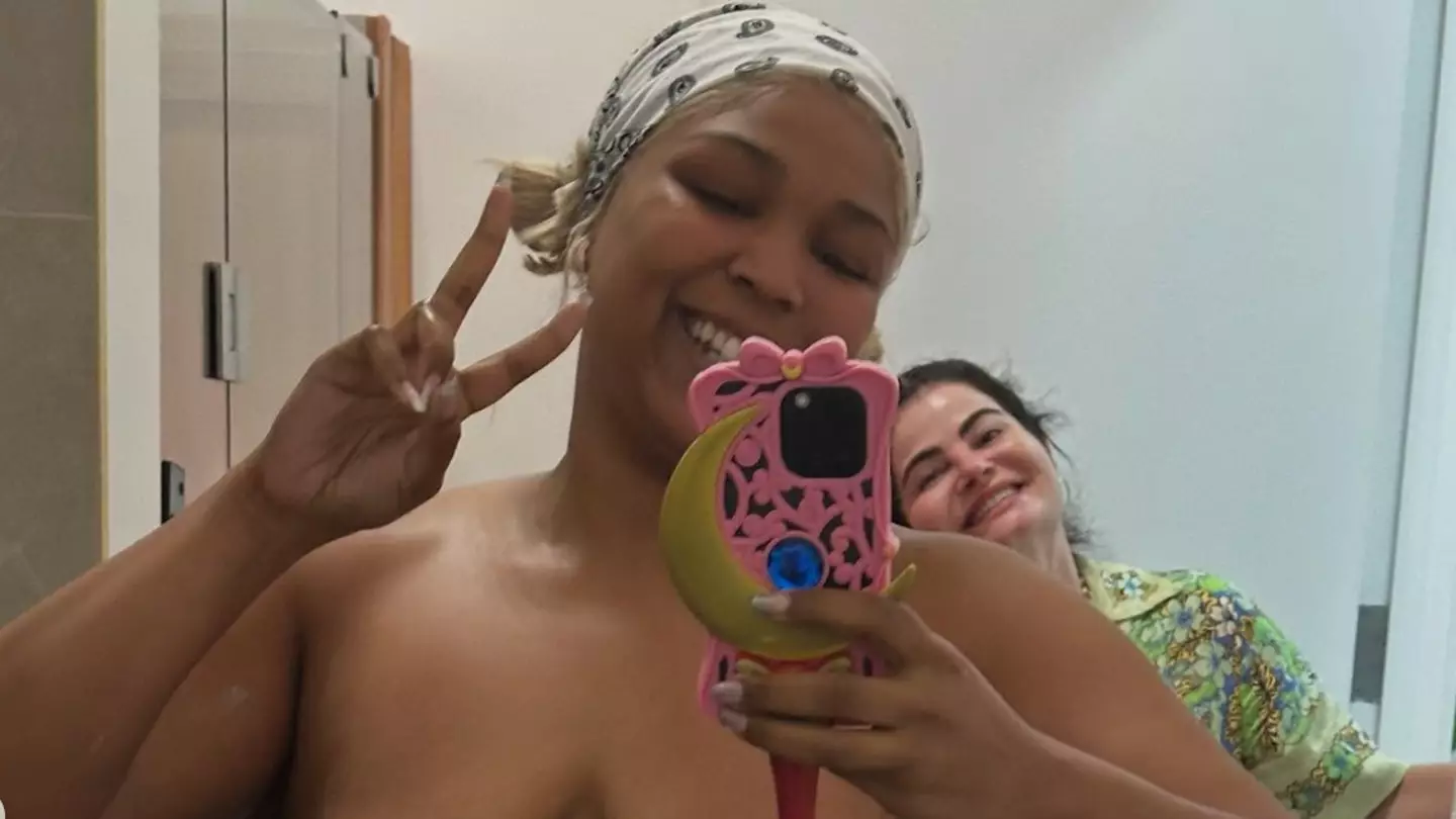 Lizzobeeating/Instagram