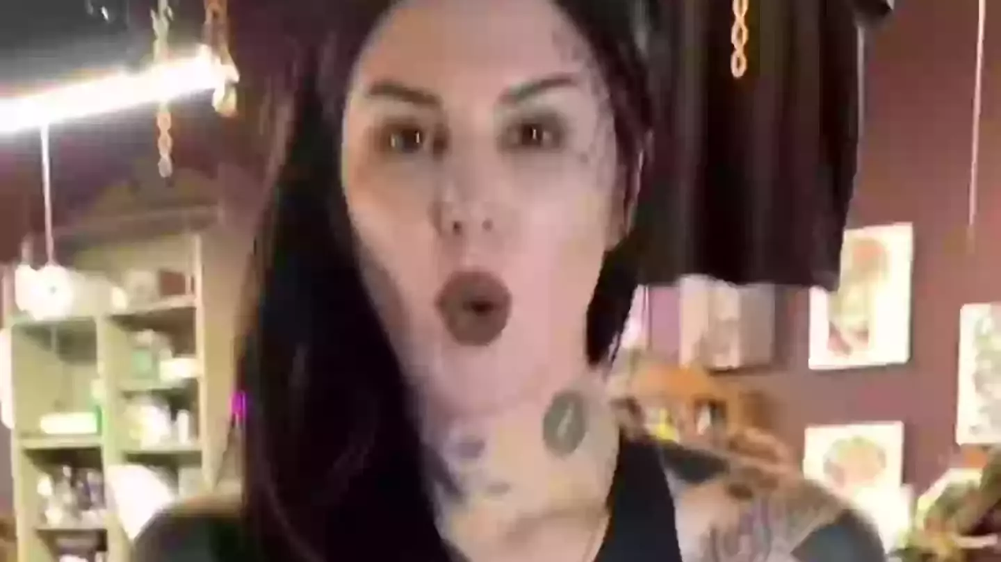 Instagram/@thekatvond