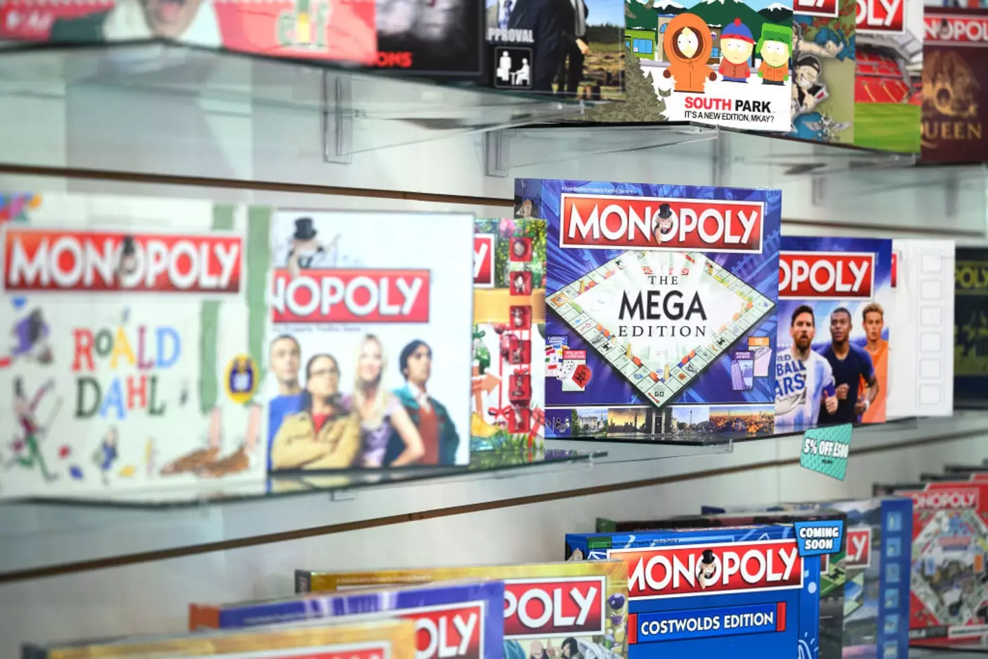 There are a few tips and tricks if you want to play Monopoly like a pro.