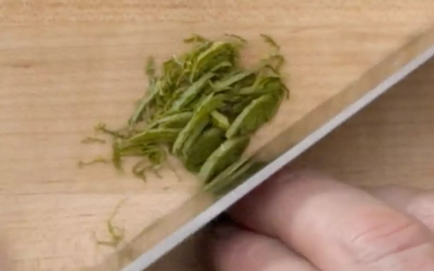 The technique creates 'fragrant shards' from the leaf.