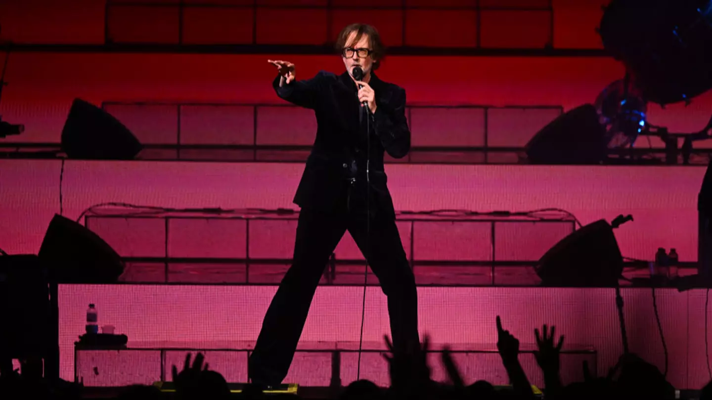 Pulp fans make last-minute dash for tickets as first UK tour date is only days away