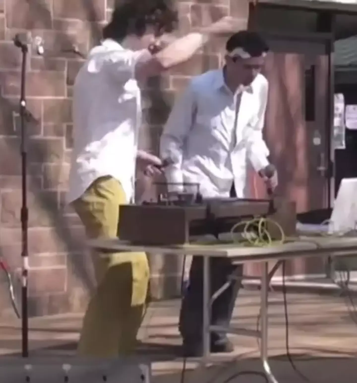 Rock fans have been left in disbelief (YouTube/thesoundroomvibe)