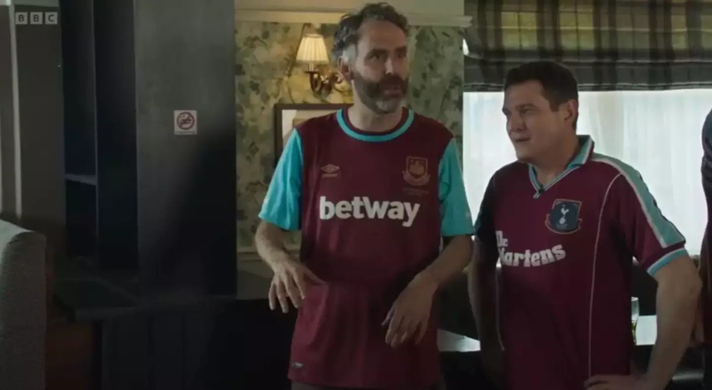 Horne's character (and likely Horne himself) chose to switch the badges for the stag do (BBC)