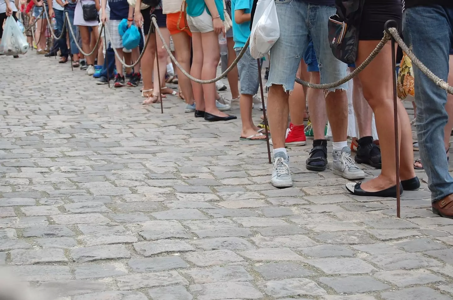 Queues are known to be shorter during lunchtime hours.