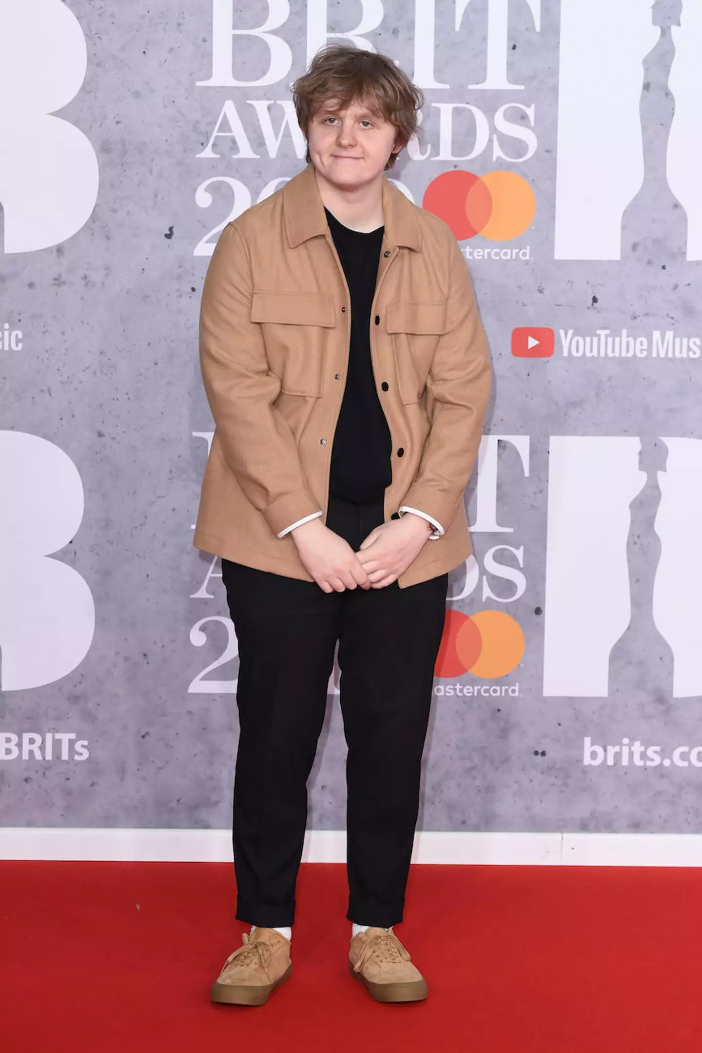 Chart topper Lewis Capaldi has revealed that he has been diagnosed with Tourette’s syndrome.