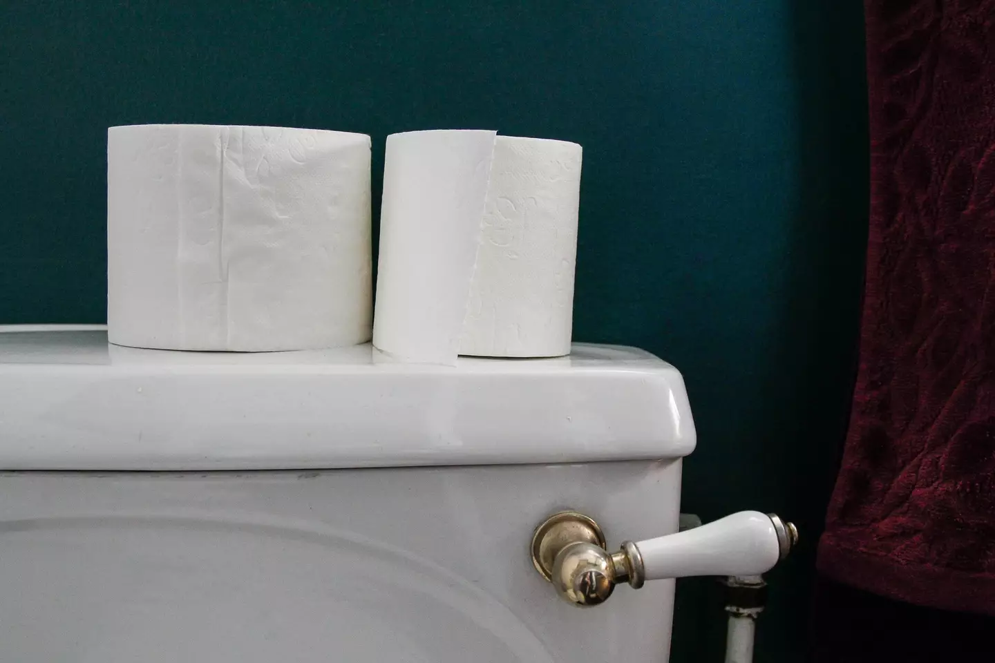 What to do, what to do, what to do for a ghost poo? (Getty Stock Photo)