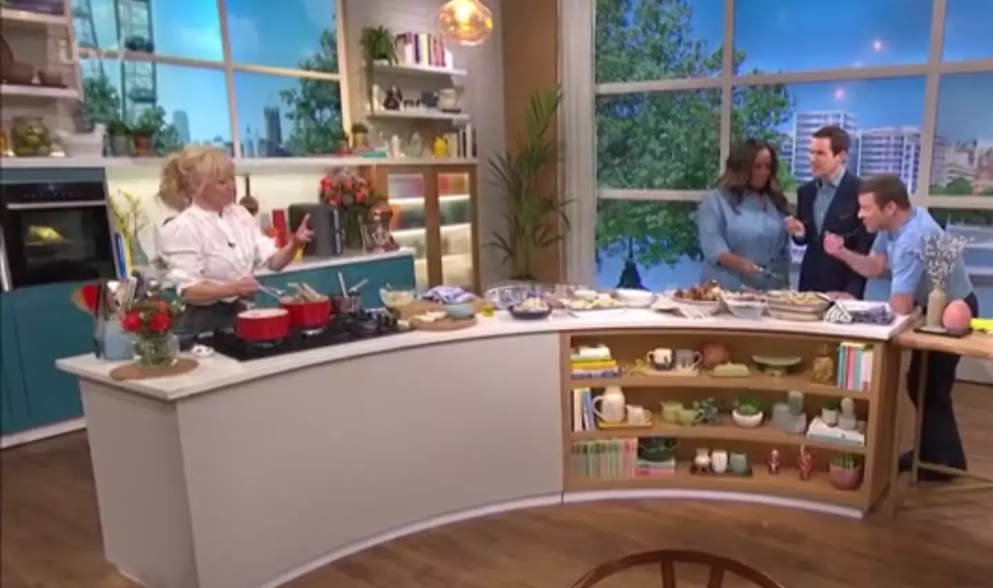 (ITV)