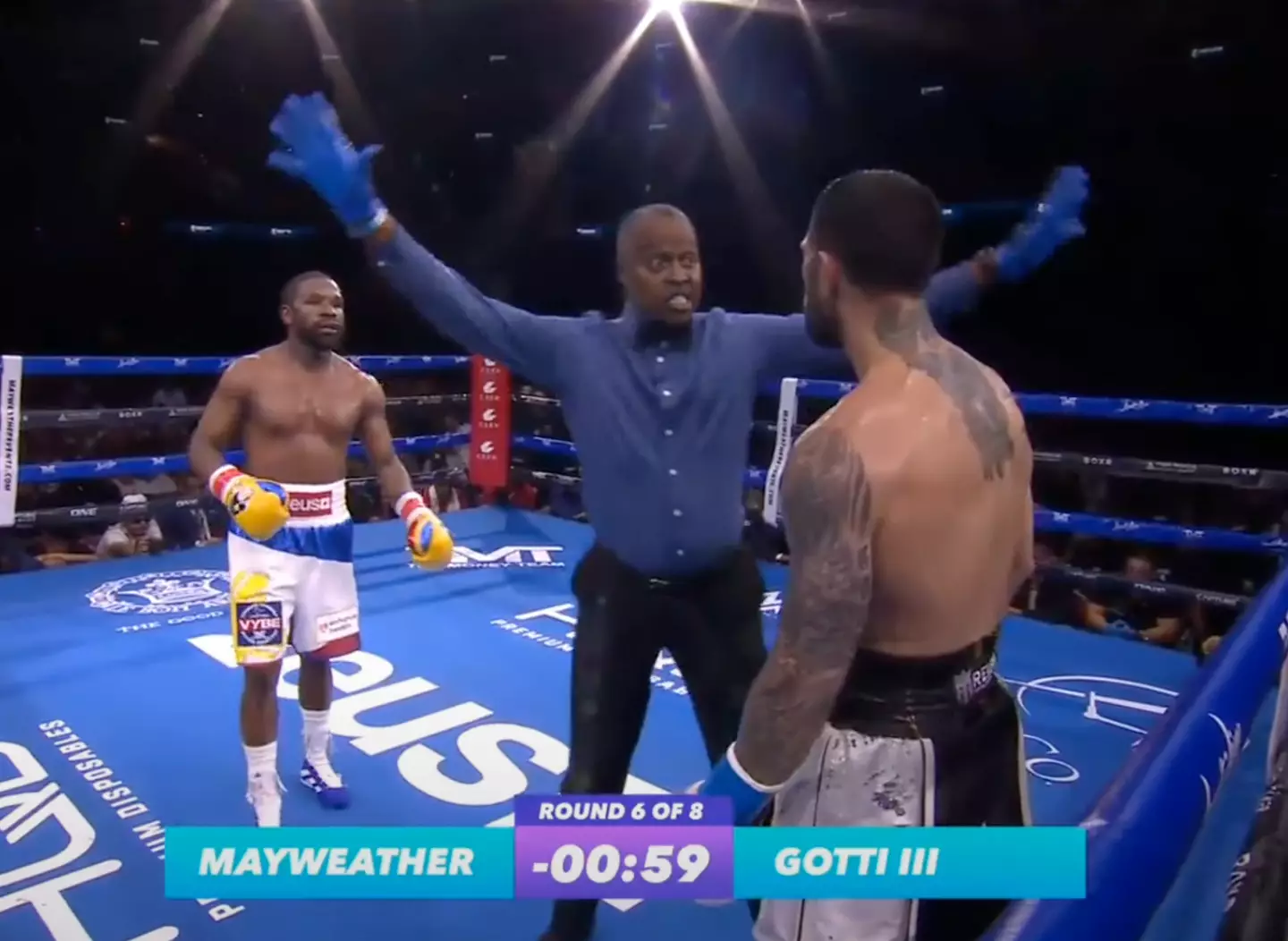 Floyd Mayweather's exhibition fight against the grandson of mafia boss John Gotti ended in absolute chaos.