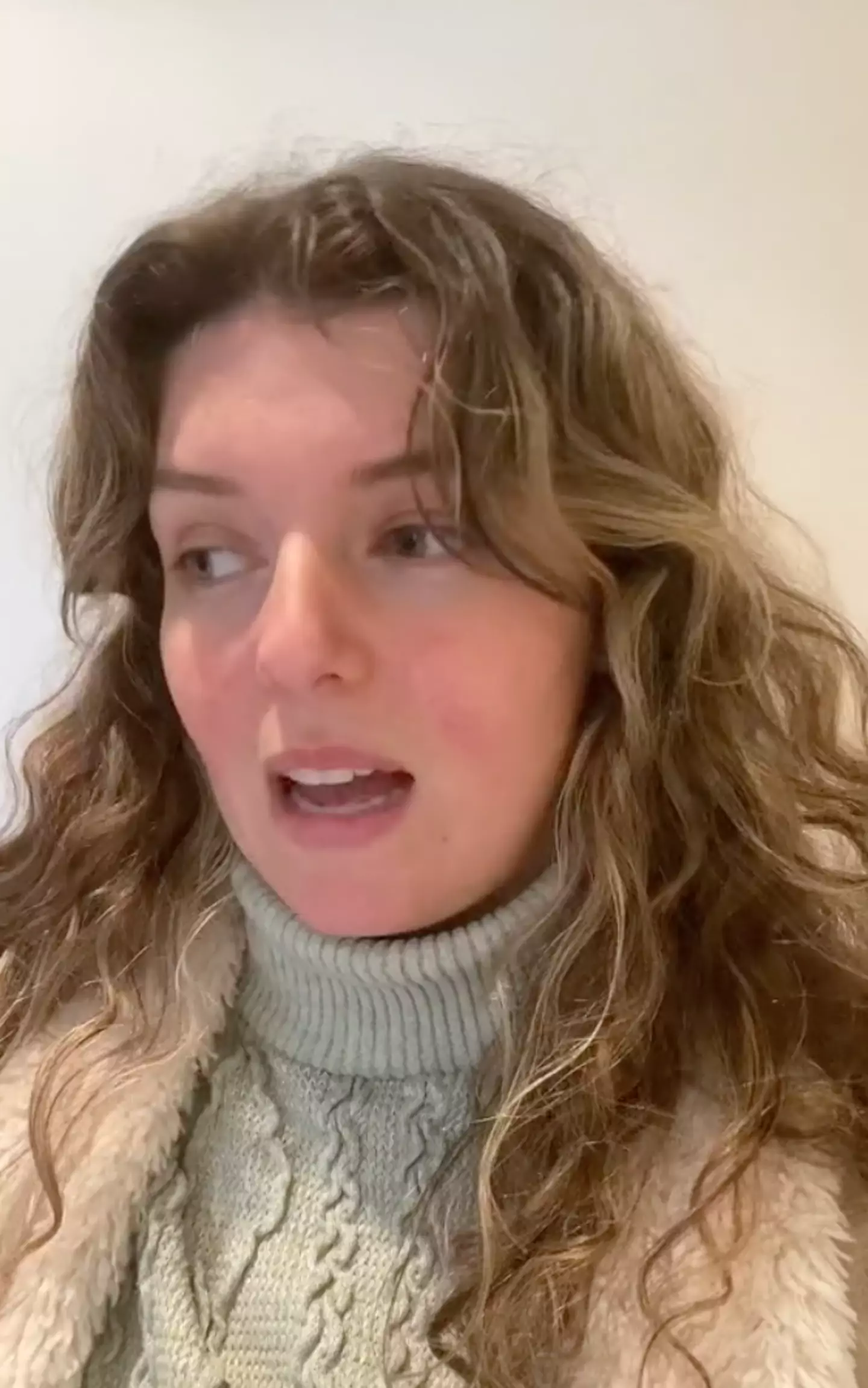 Claudia said the odour hung around for weeks.