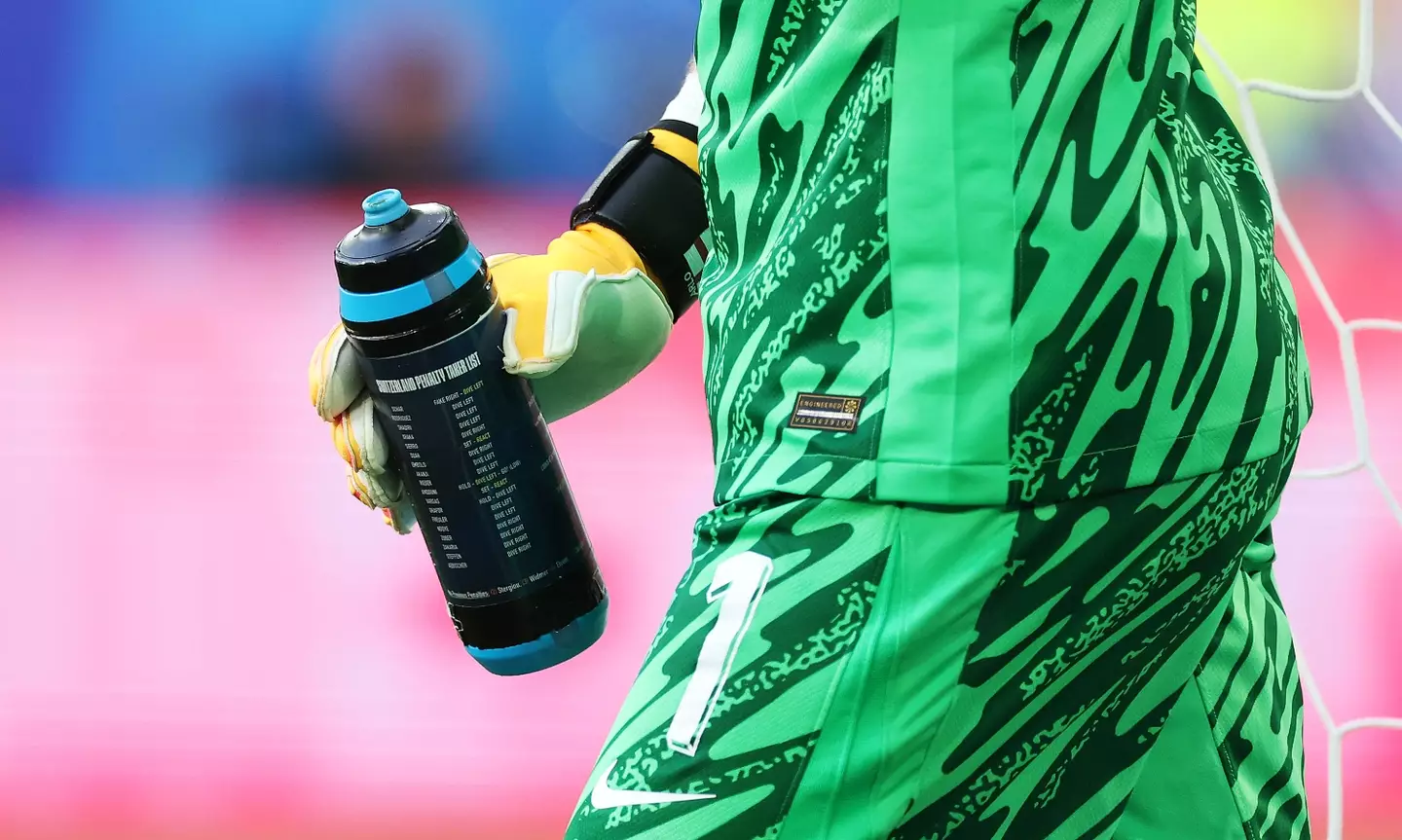 The bottle held all the right moves. (Carl Recine/Getty Image)