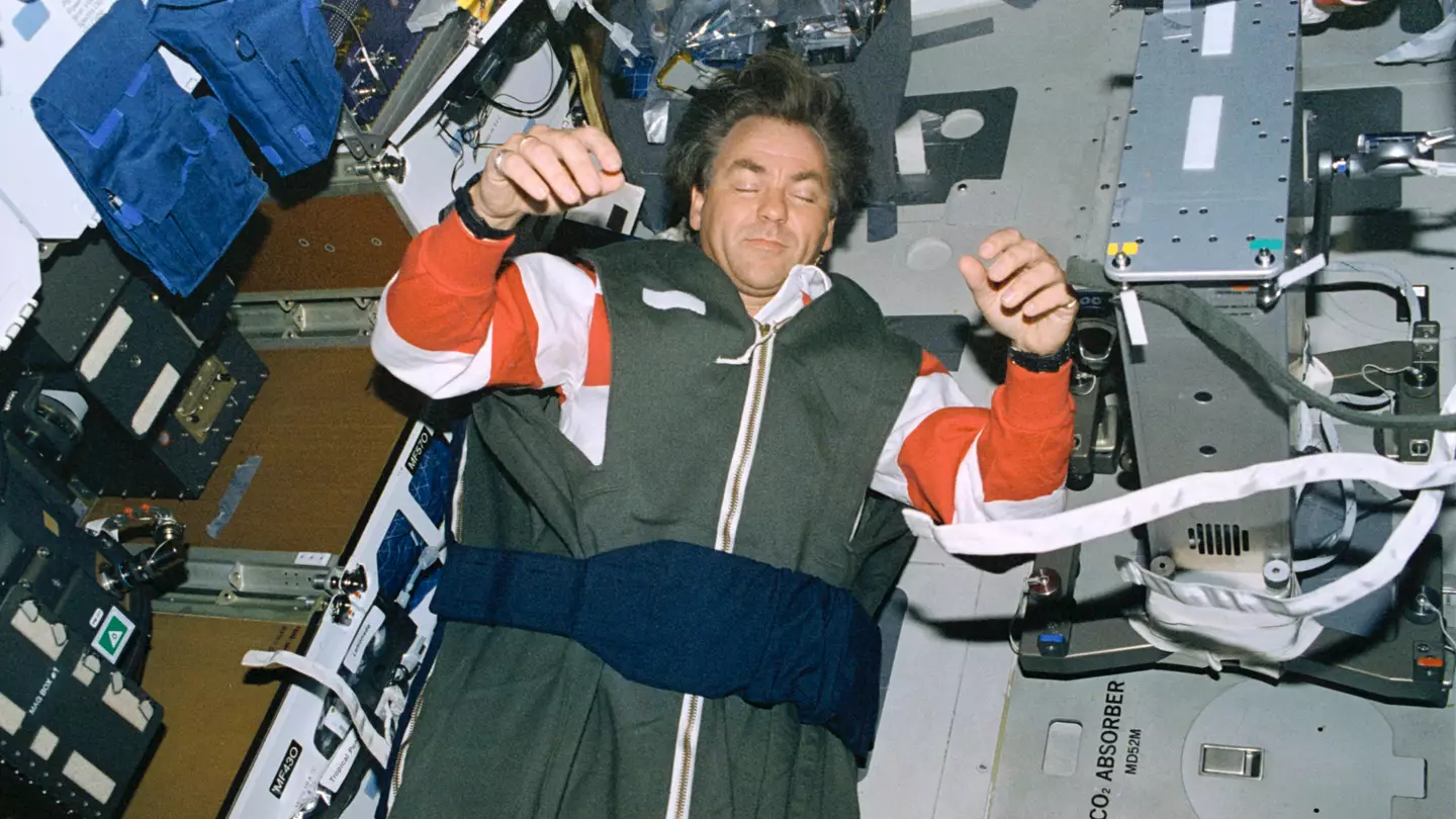 NASA scientists explain exactly how astronauts sleep with zero gravity in space