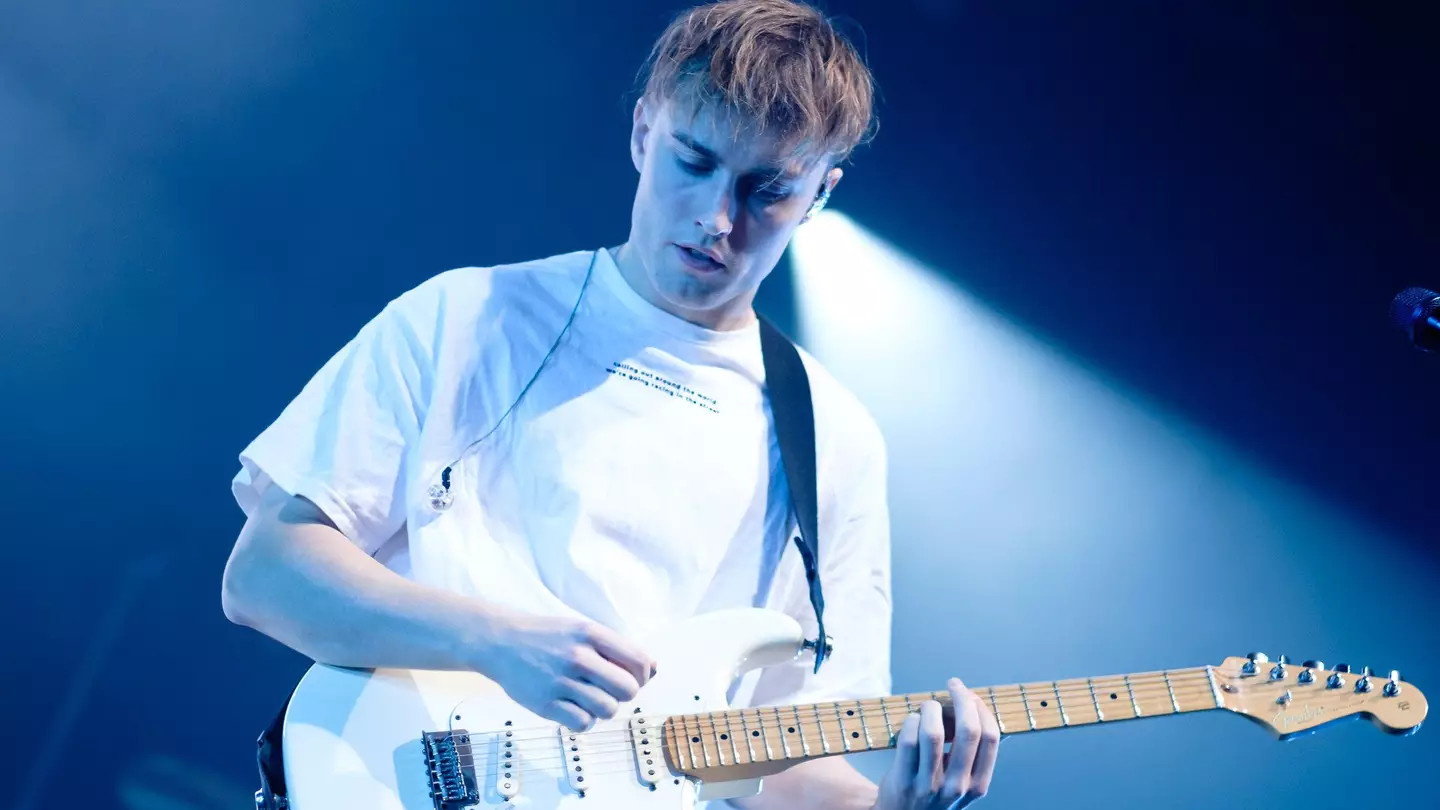 Who Is Sam Fender Dating? Does Sam Fender Have A Girlfriend?