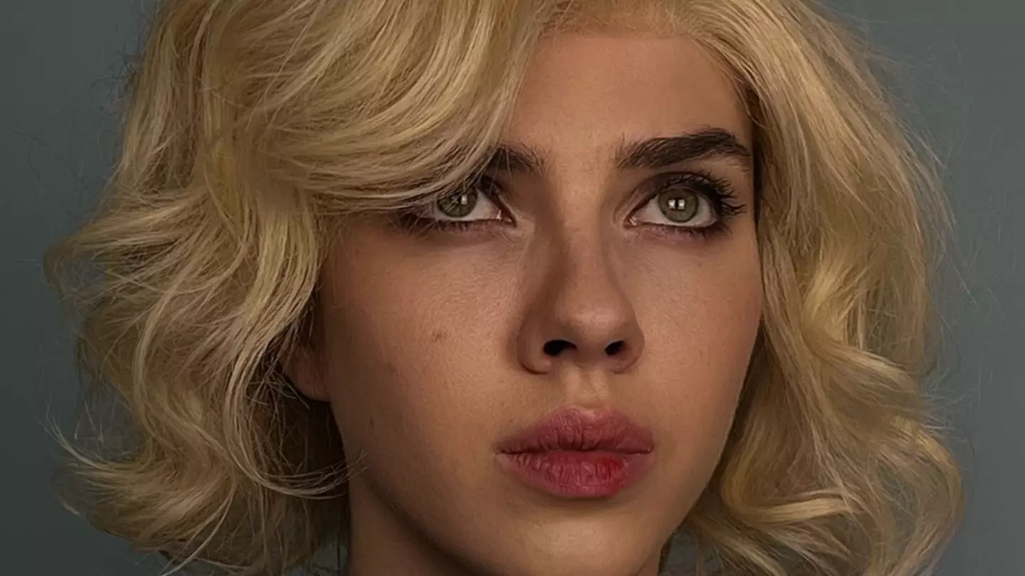 Scarlett Johansson Lookalike Doesn't Like Getting Mistaken For The Star