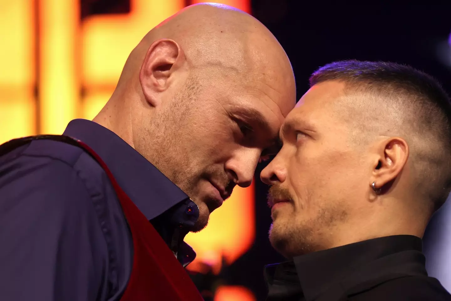 Tyson Fury and Oleksandr Usyk, face to face. (Alex Pantling/Getty Images)