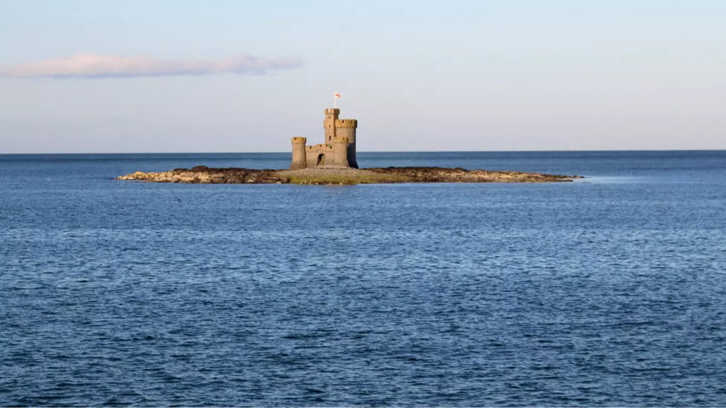 Tiny castle hidden on island off of UK coastline can be walked to but comes with a warning