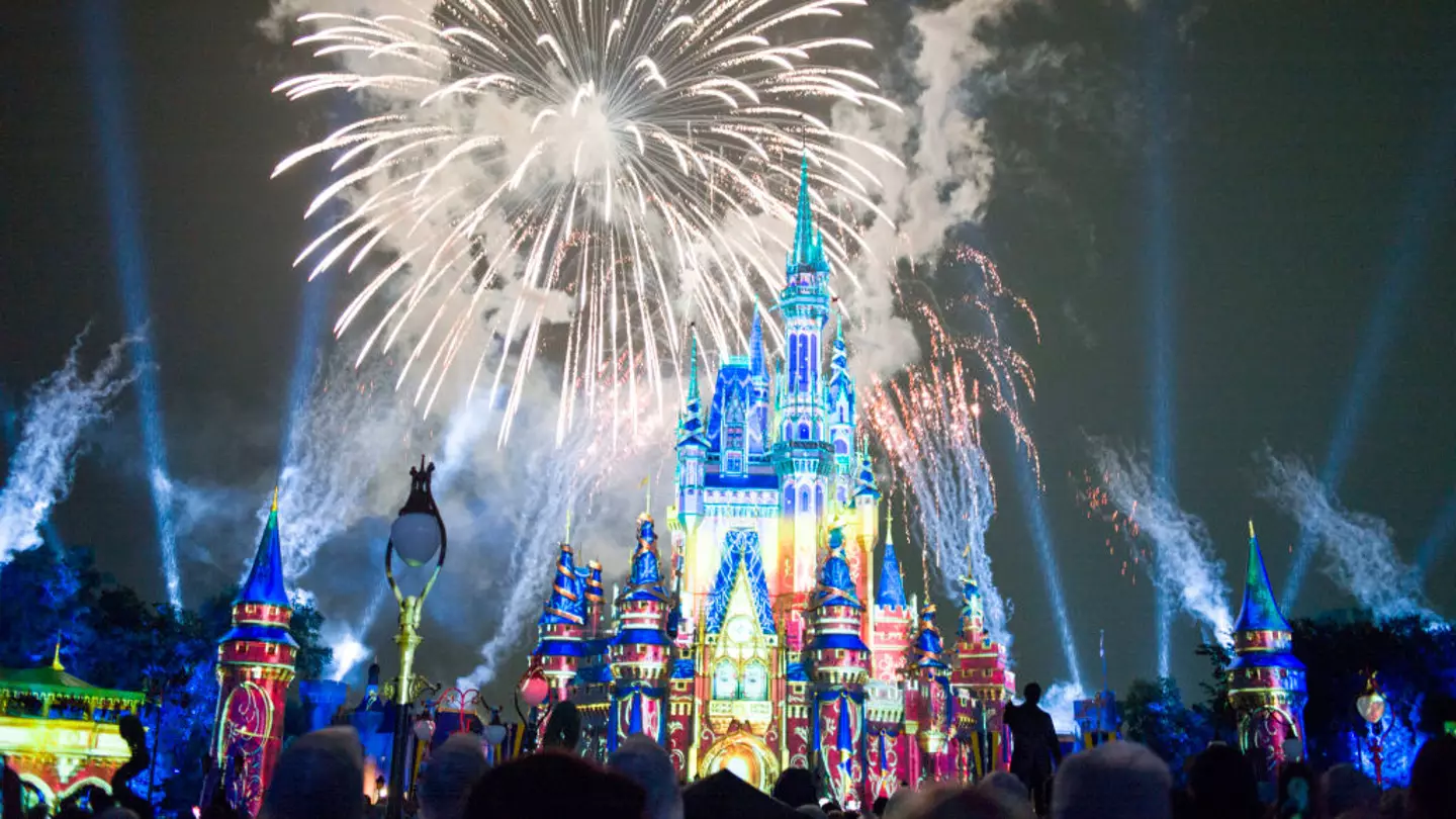 Disney holidaymakers spot booking hack that could save families over £4,000 at Disneyland and Disney World