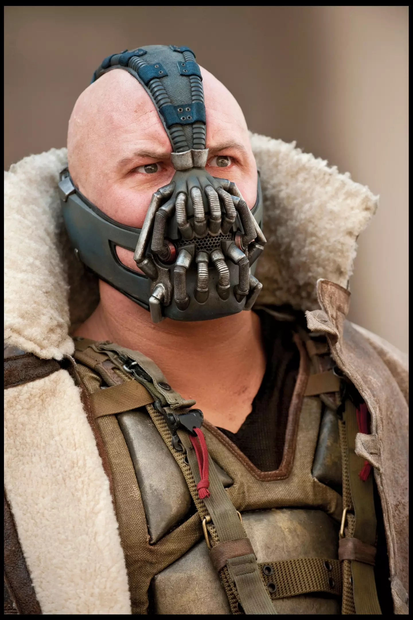 Bane famously wears a terrifying mask in the film.