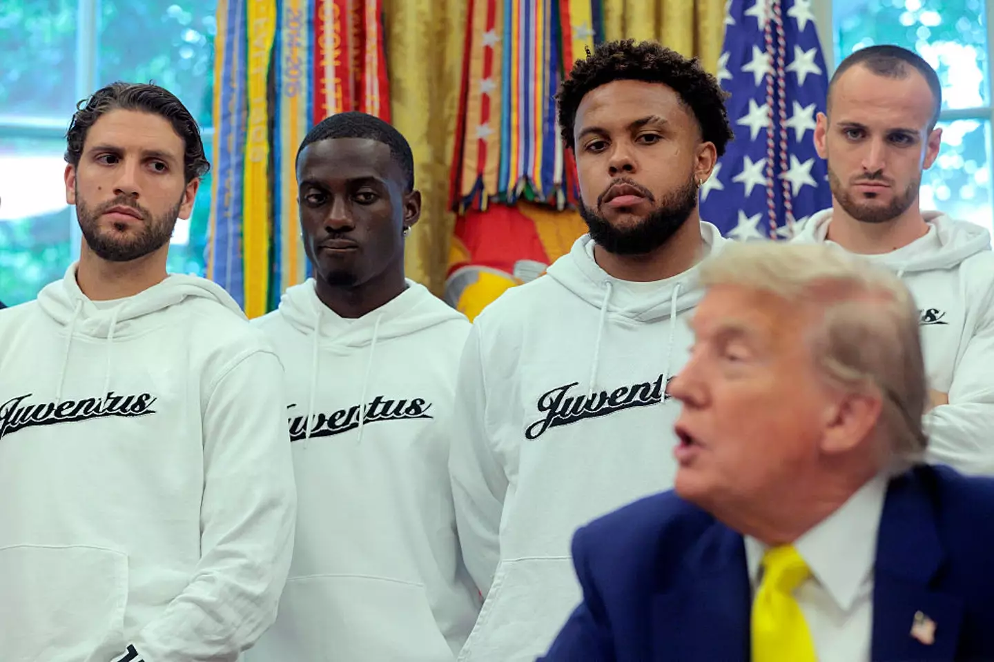 A bit awkward (Chip Somodevilla/Getty Images)