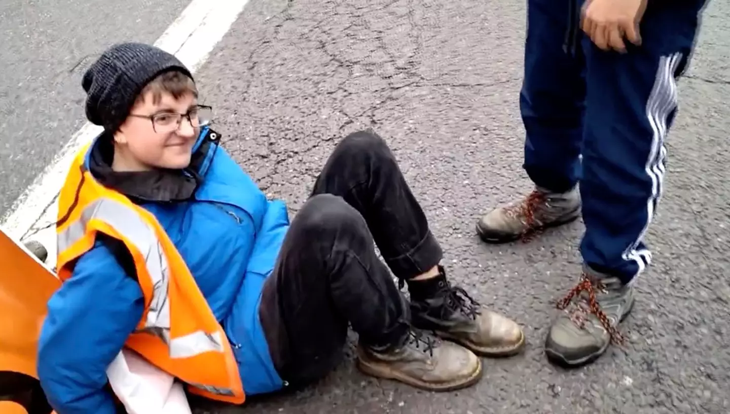 As one JSO member appeared to get a little too close to the car, their foot was subsequently run over in the process.