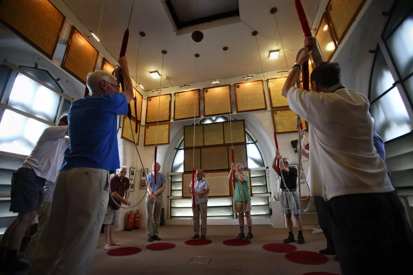 The bells are rung by the Westminster Abbey Company of Ringers, a group of volunteers who are experienced bell-ringers.